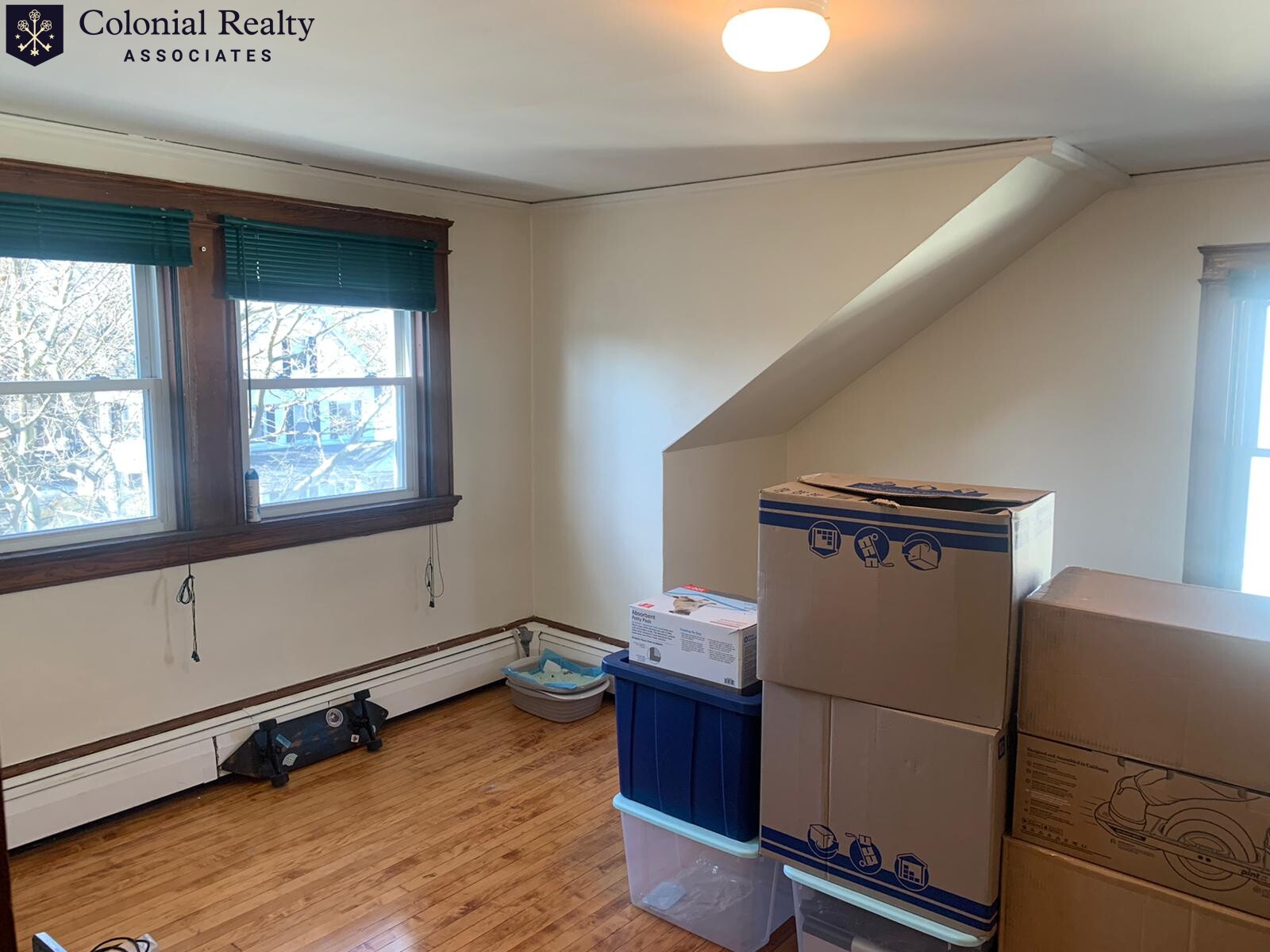 37 Walker Rd, Newtonville