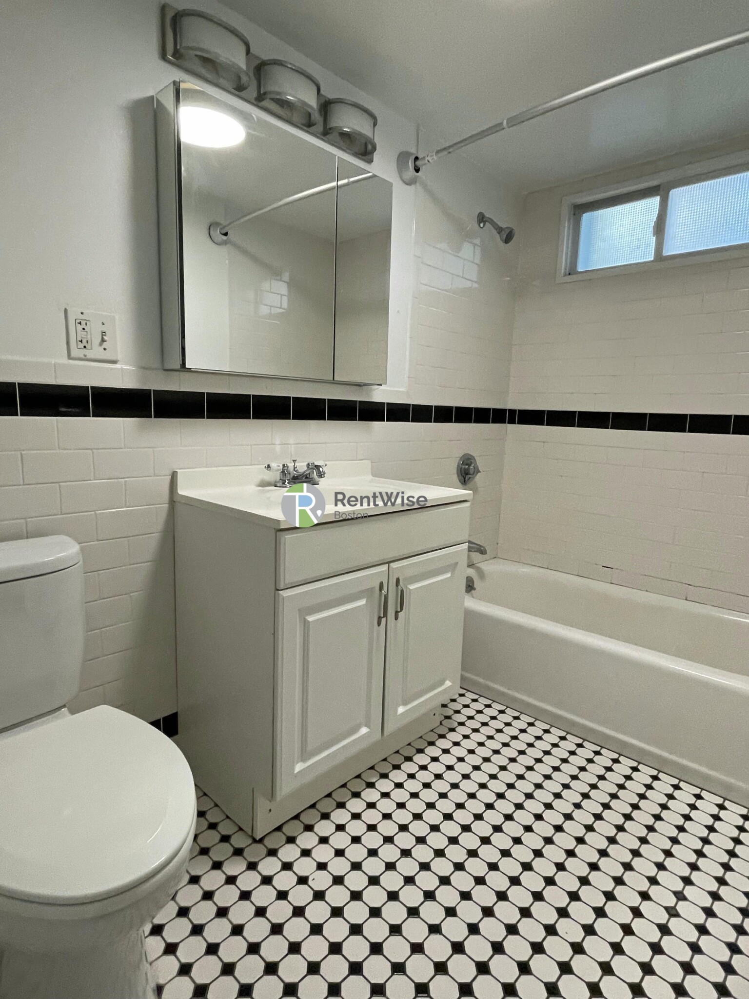 11 Saint Lukes Rd, Brighton