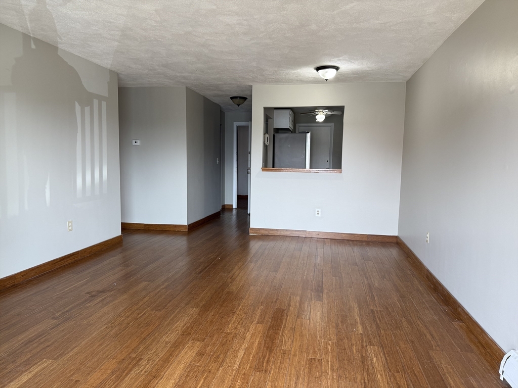 100 Governors Dr, Winthrop