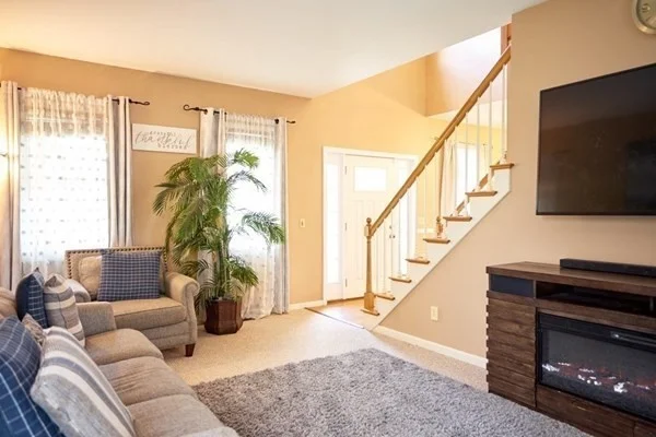 30 Juniper Wood Dr, Haverhill