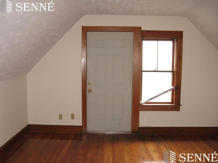 51 Porter Rd, North Cambridge