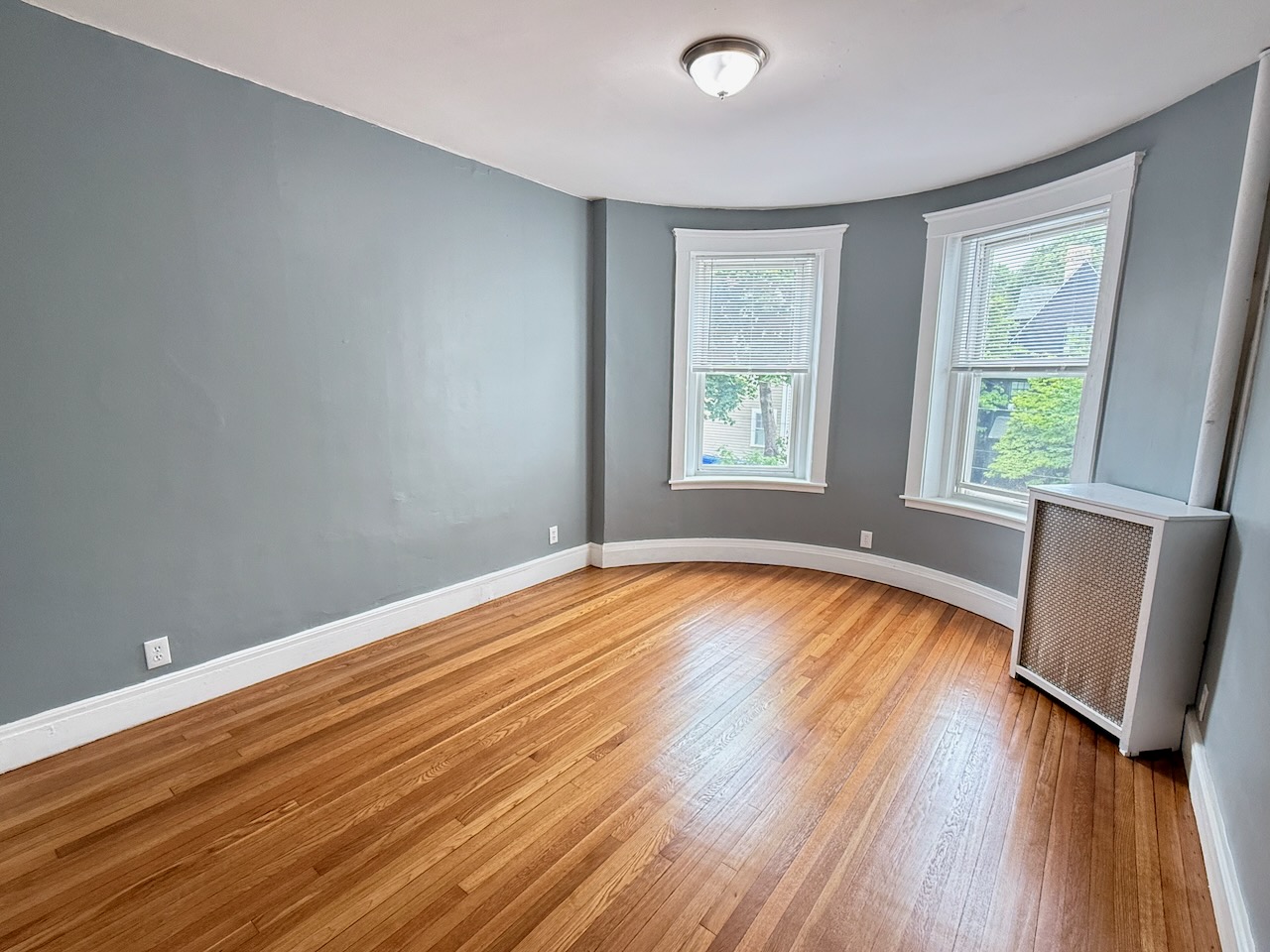 17 Warwick Rd, Salisbury Road - Corey Farm