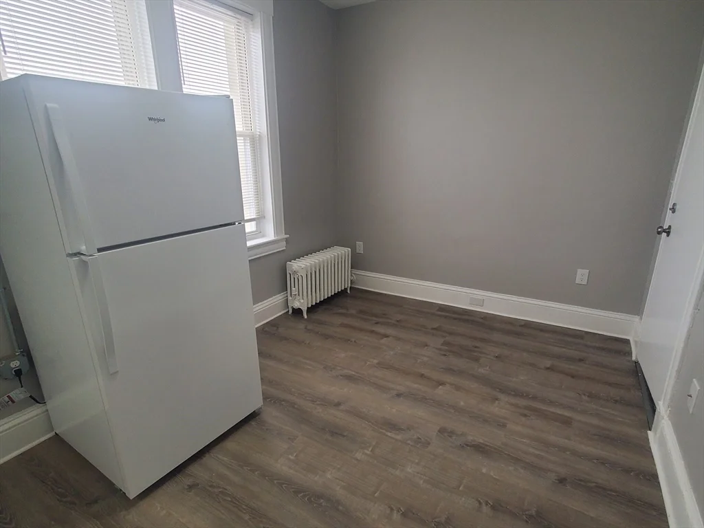 738 Washington St, Norwood