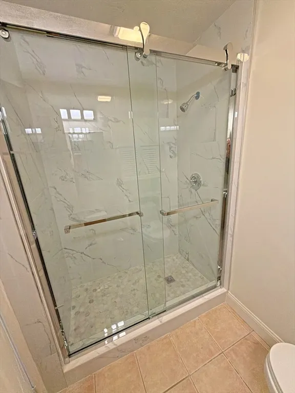 130 West 8th St, South Boston