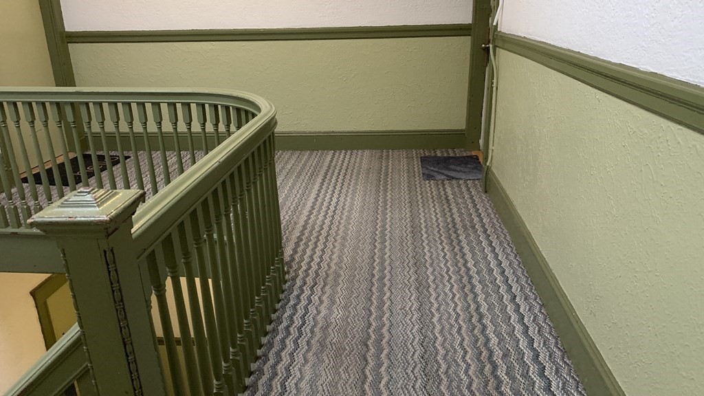 316 Summit Ave, Brighton