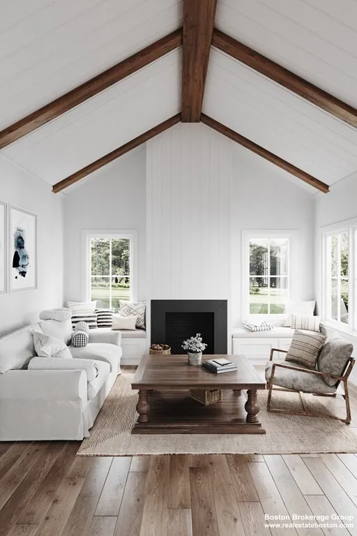 7 Sharon Ave, Auburndale