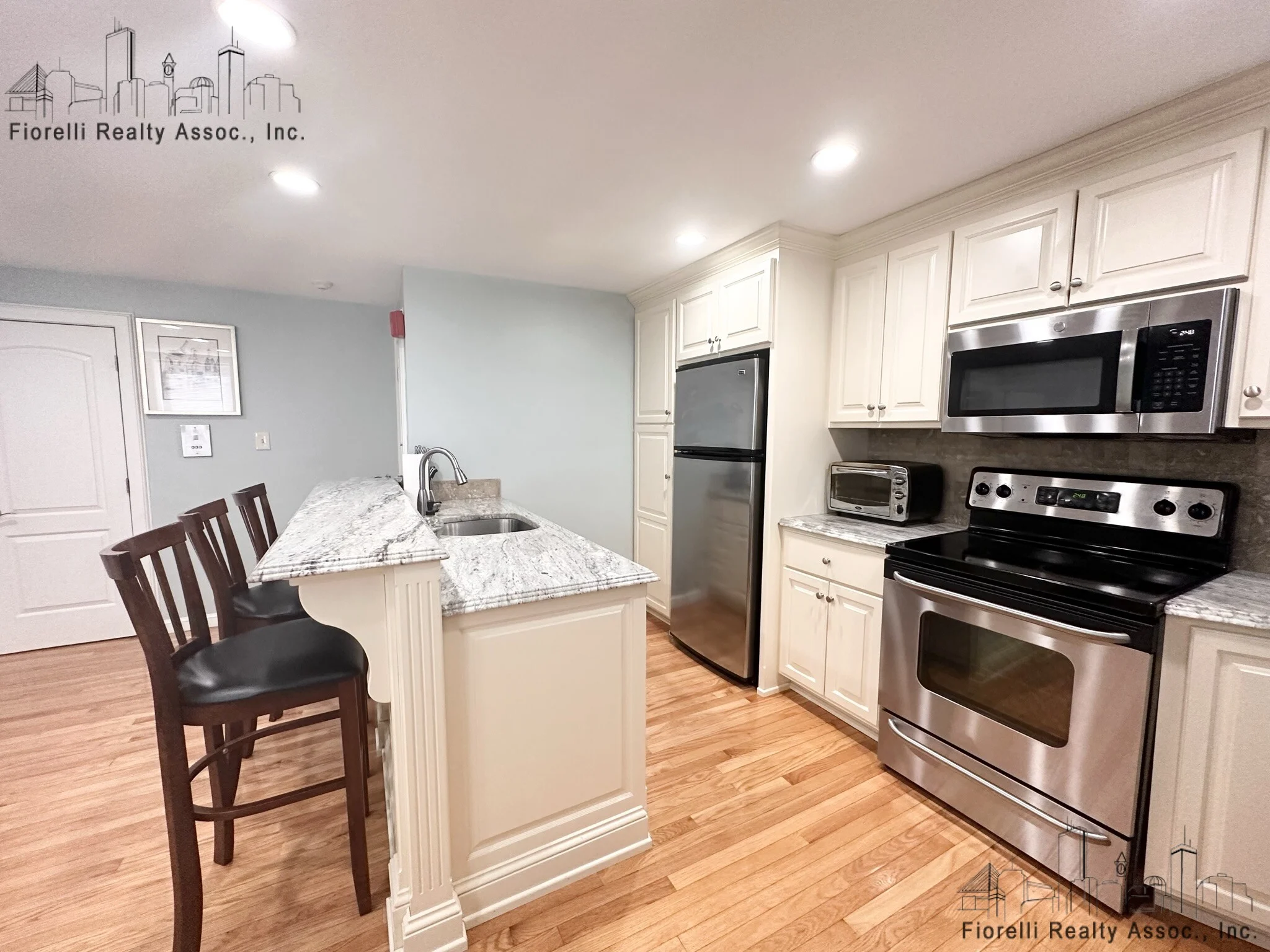 162 Salem St, North End