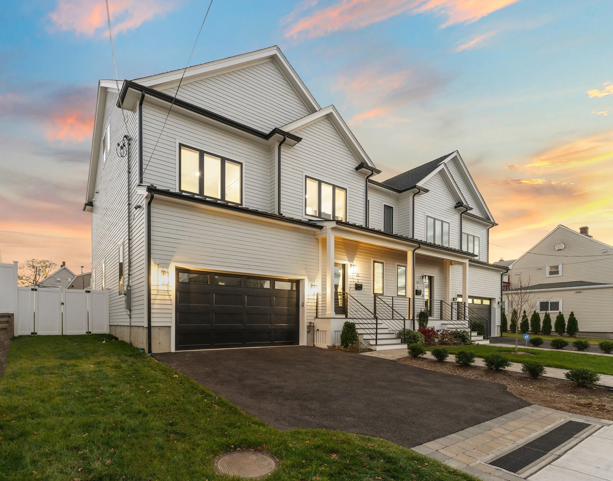 21 Bolton St, South Side