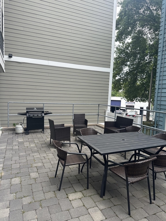 29 Ward St, South Boston