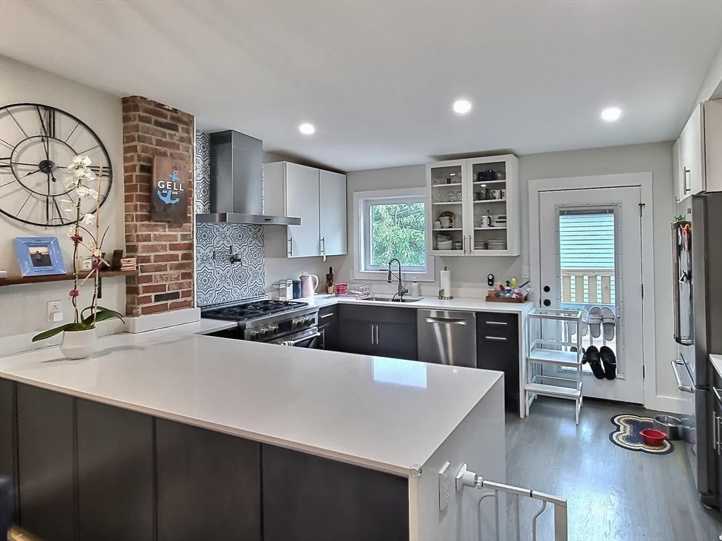 54 Telegraph, South Boston's Dorchester Heights