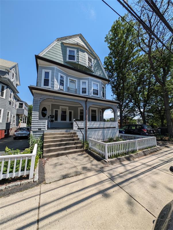 15 Paulina St, Tufts