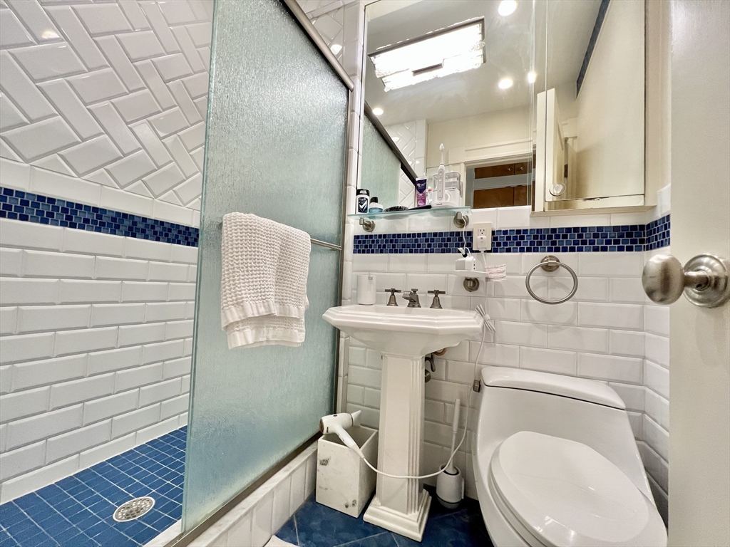 21 Beacon St, Beacon Hill