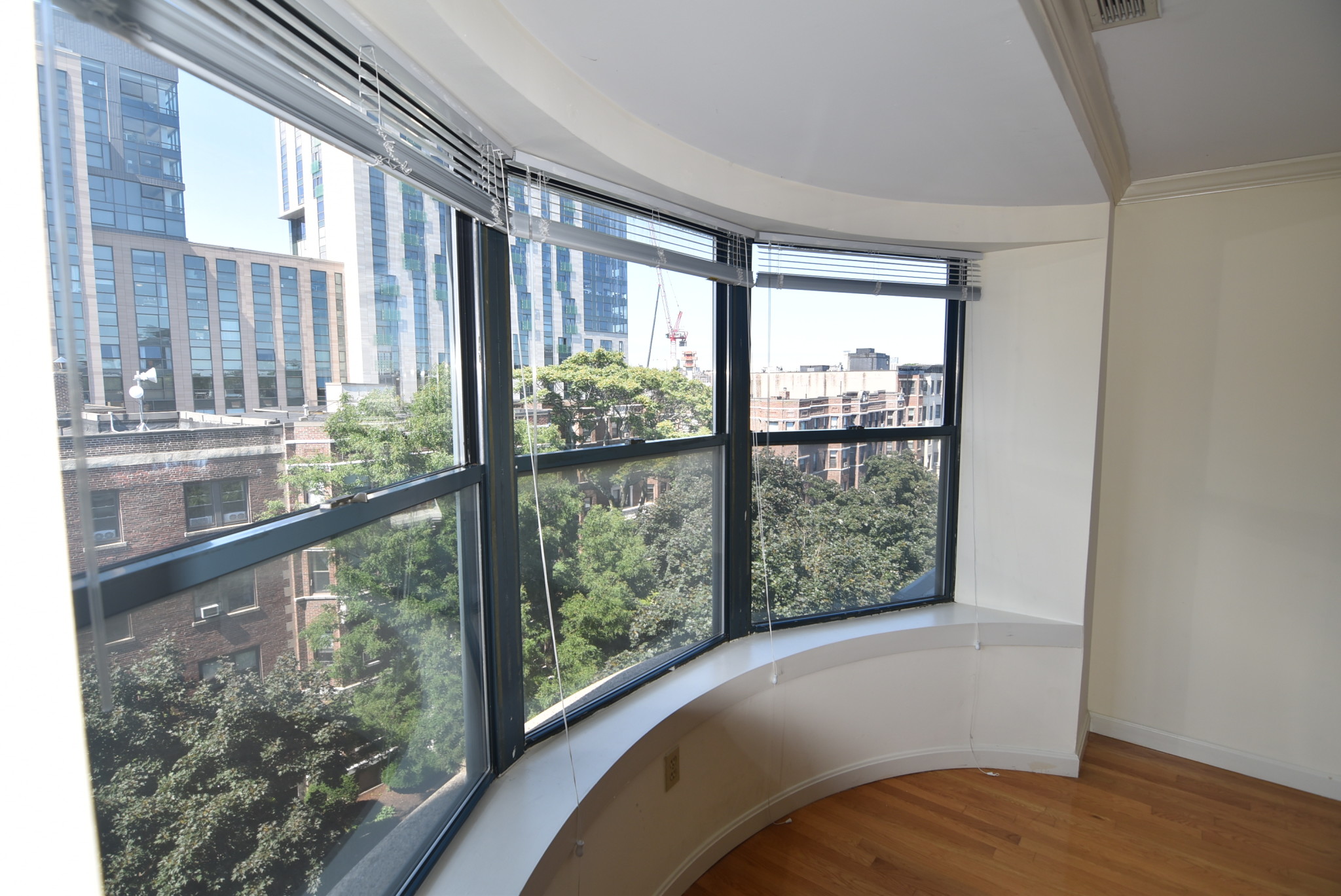 100 Jersey St, Fenway