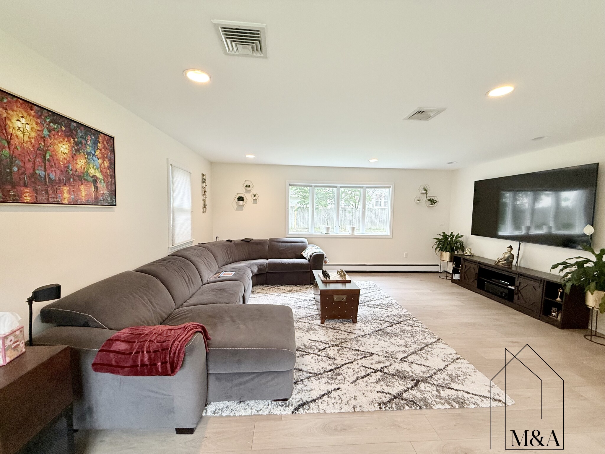 16 Avery Path, Oak Hill