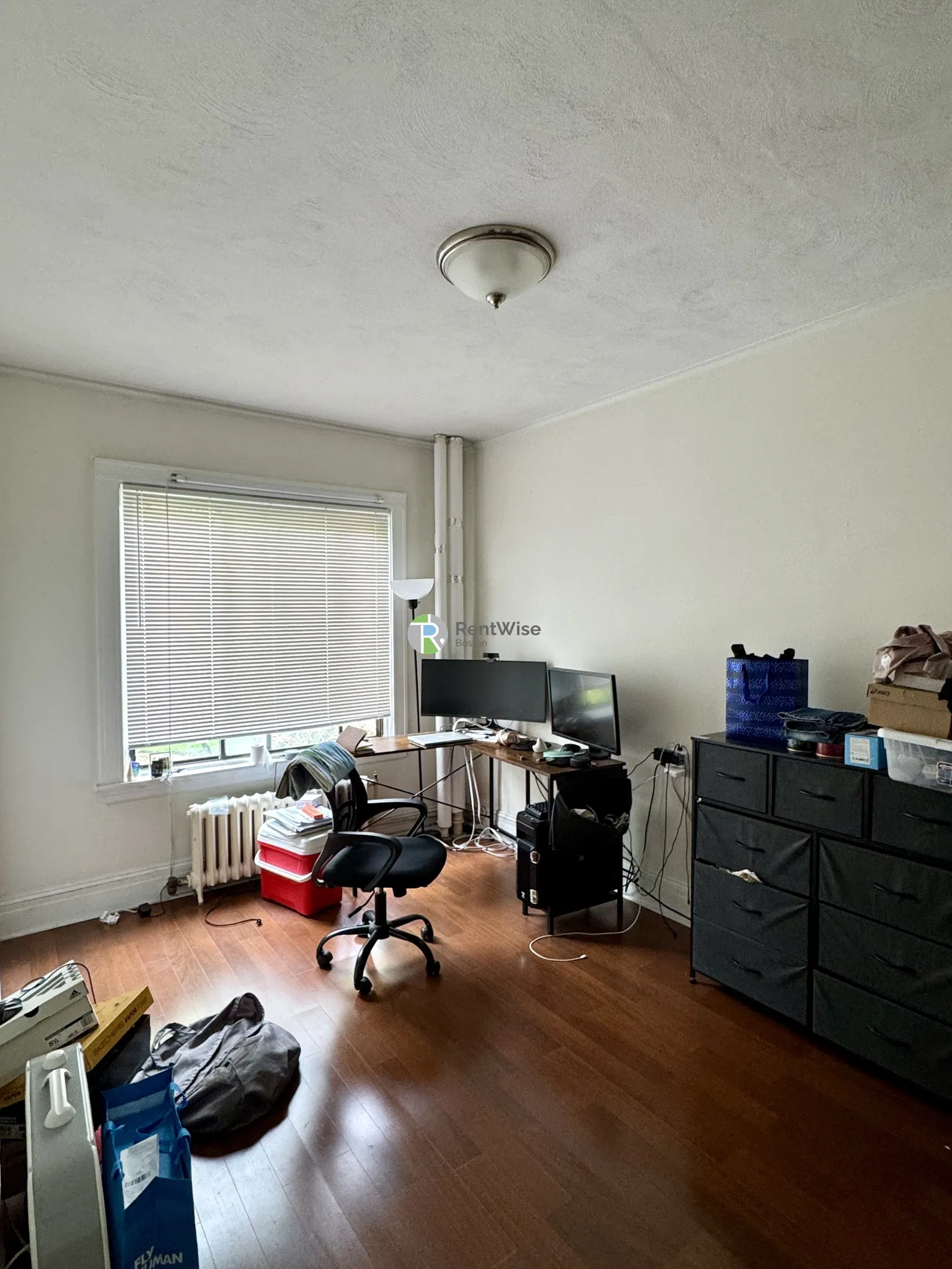 230 Walnut St, Newtonville