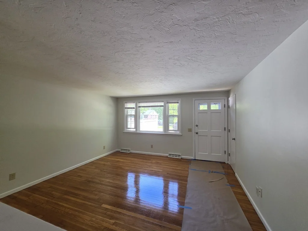 38 Cobb, Rockland