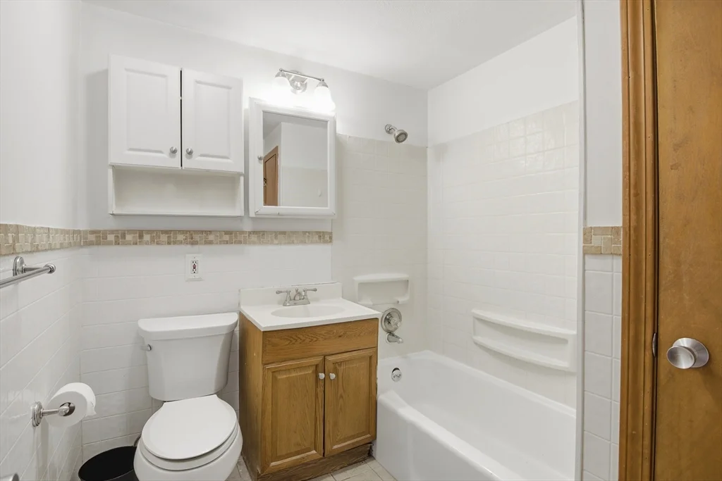 39 Pleasant St, Northborough