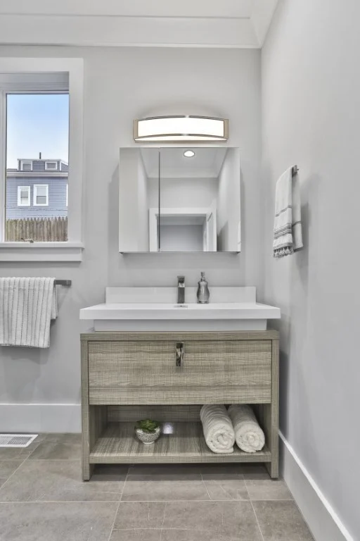 10 Grant St, Winter Hill