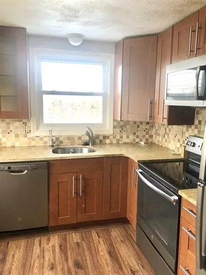 3 Circuit Ln, Watertown