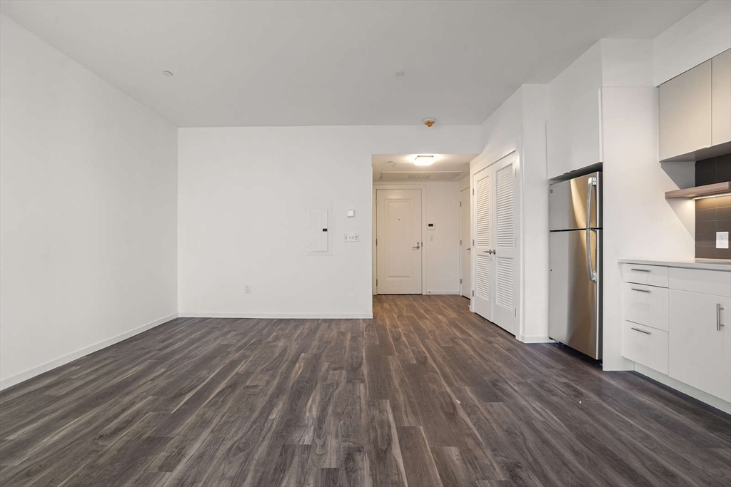 839 Beacon St, Fenway