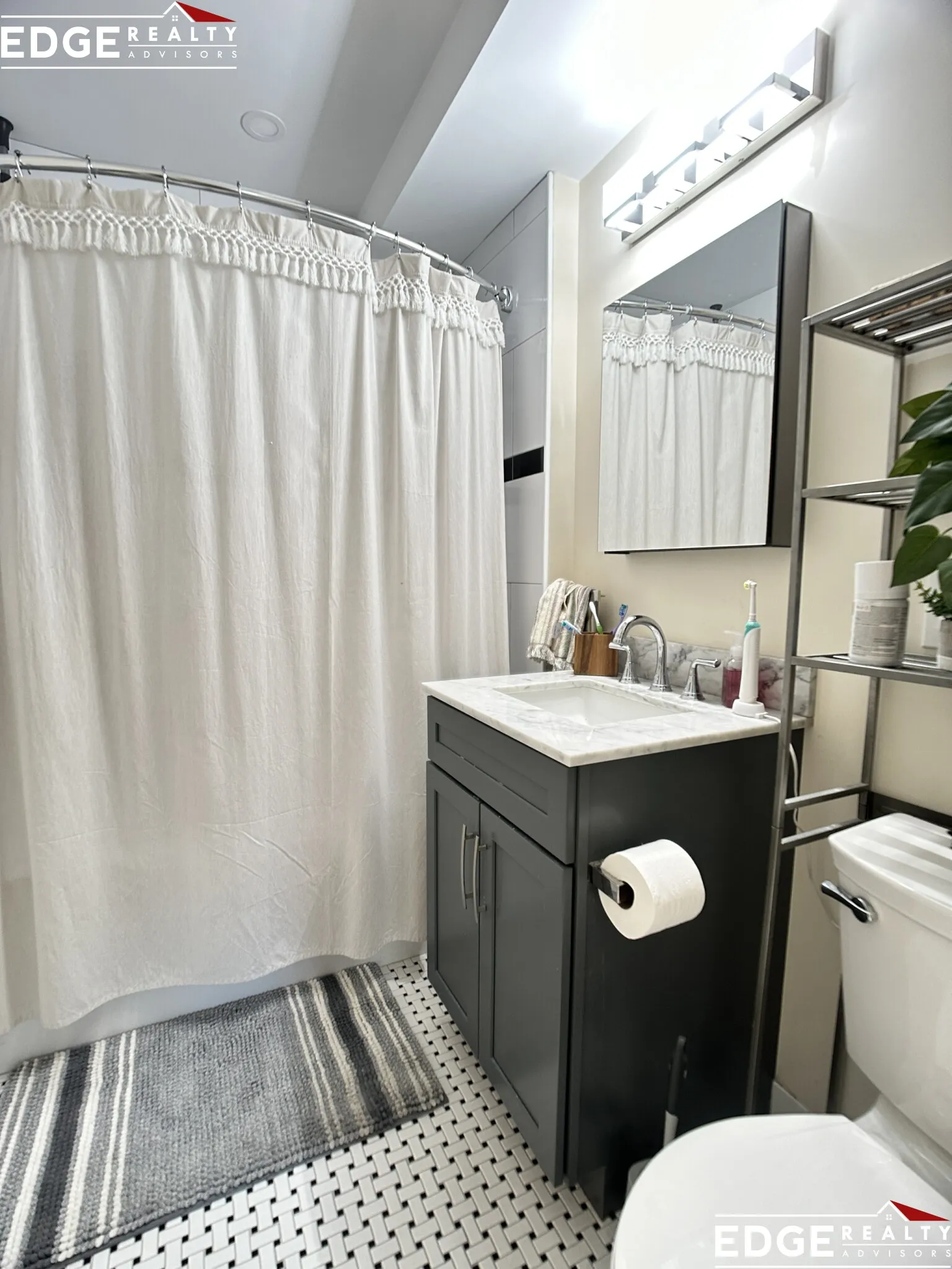 53 Beechcroft St, Brighton