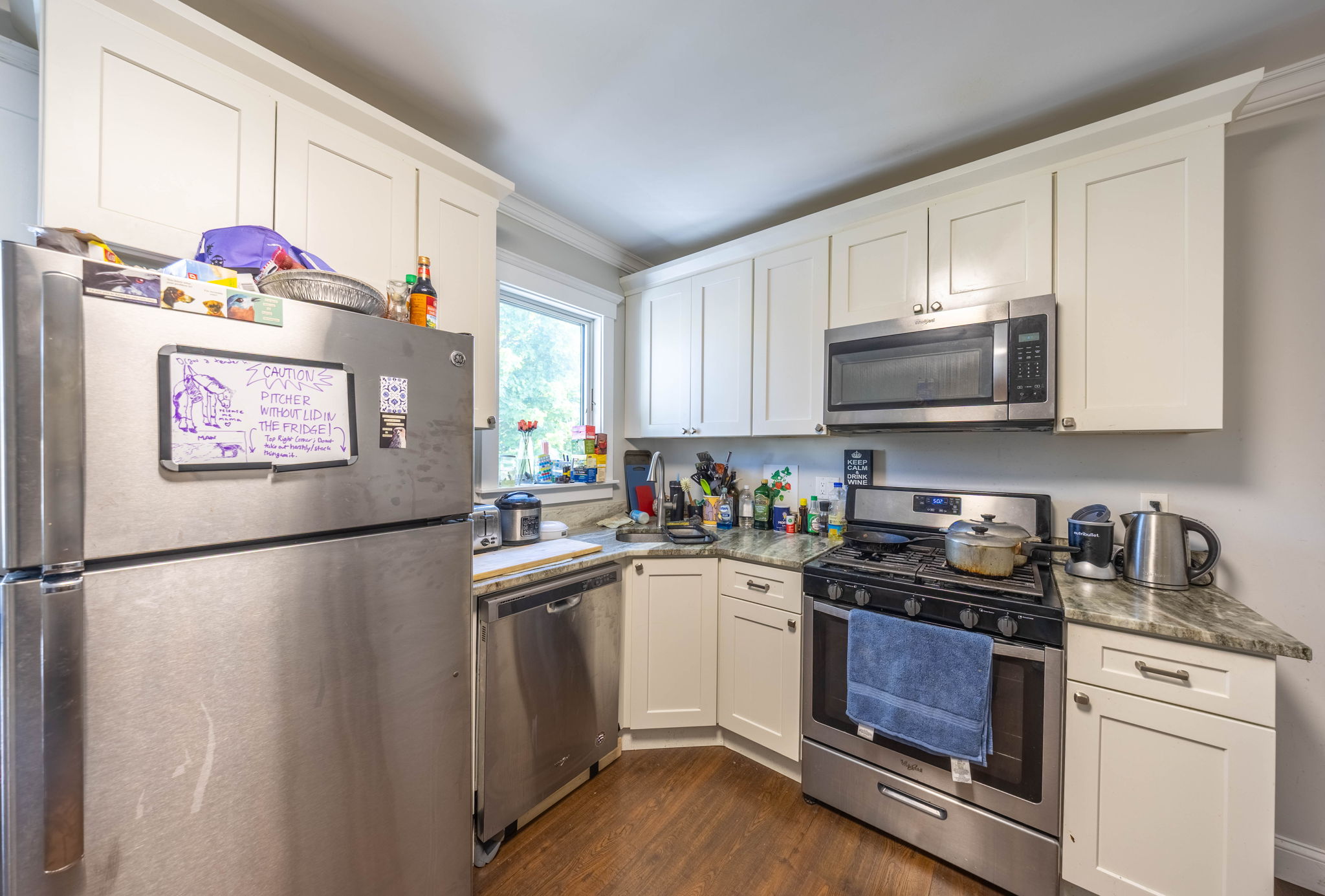 664 Moody St, South Side