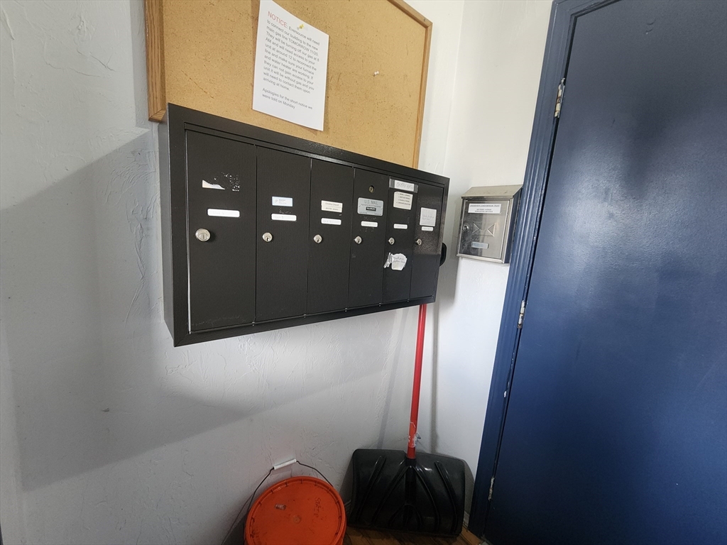 199 Perry, Worcester