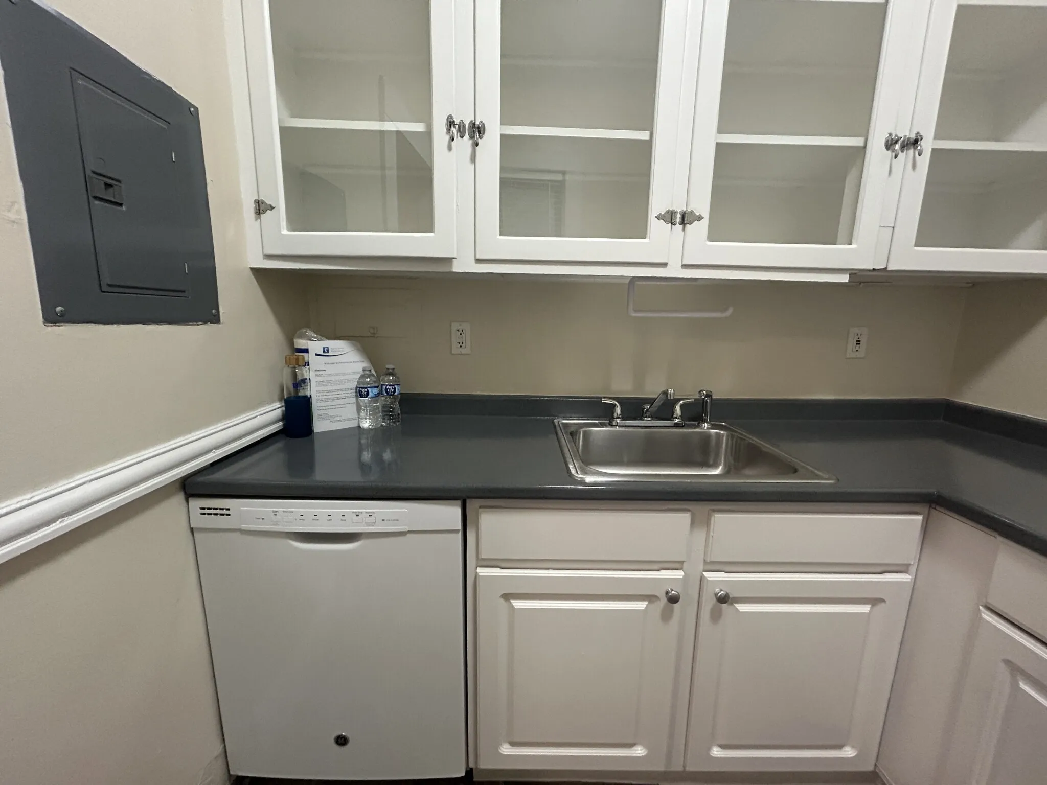 1470 Beacon St, Corey Hill