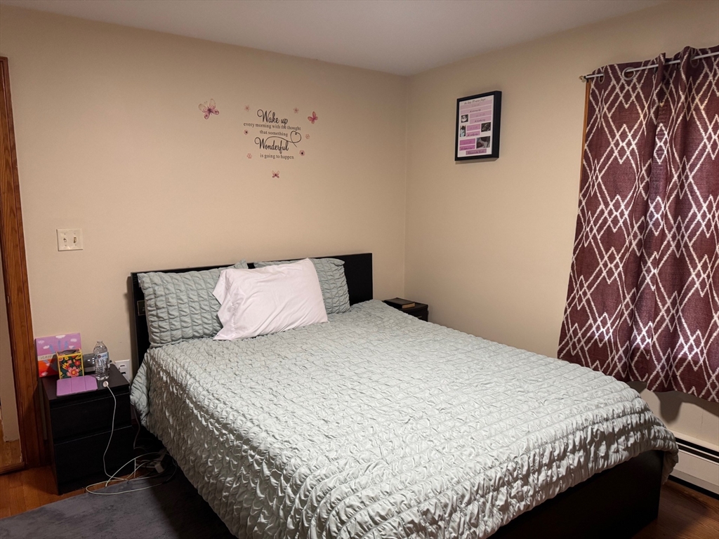 87 Starr St, Leominster