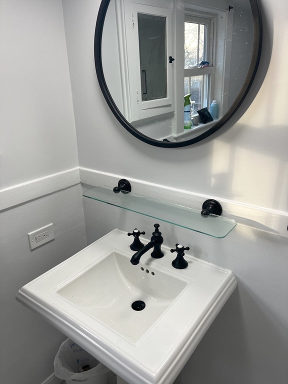 16 Jefferson Shores Rd, Cohasset Narrows