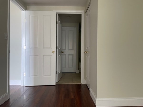 8-12 Museum Way, East Cambridge