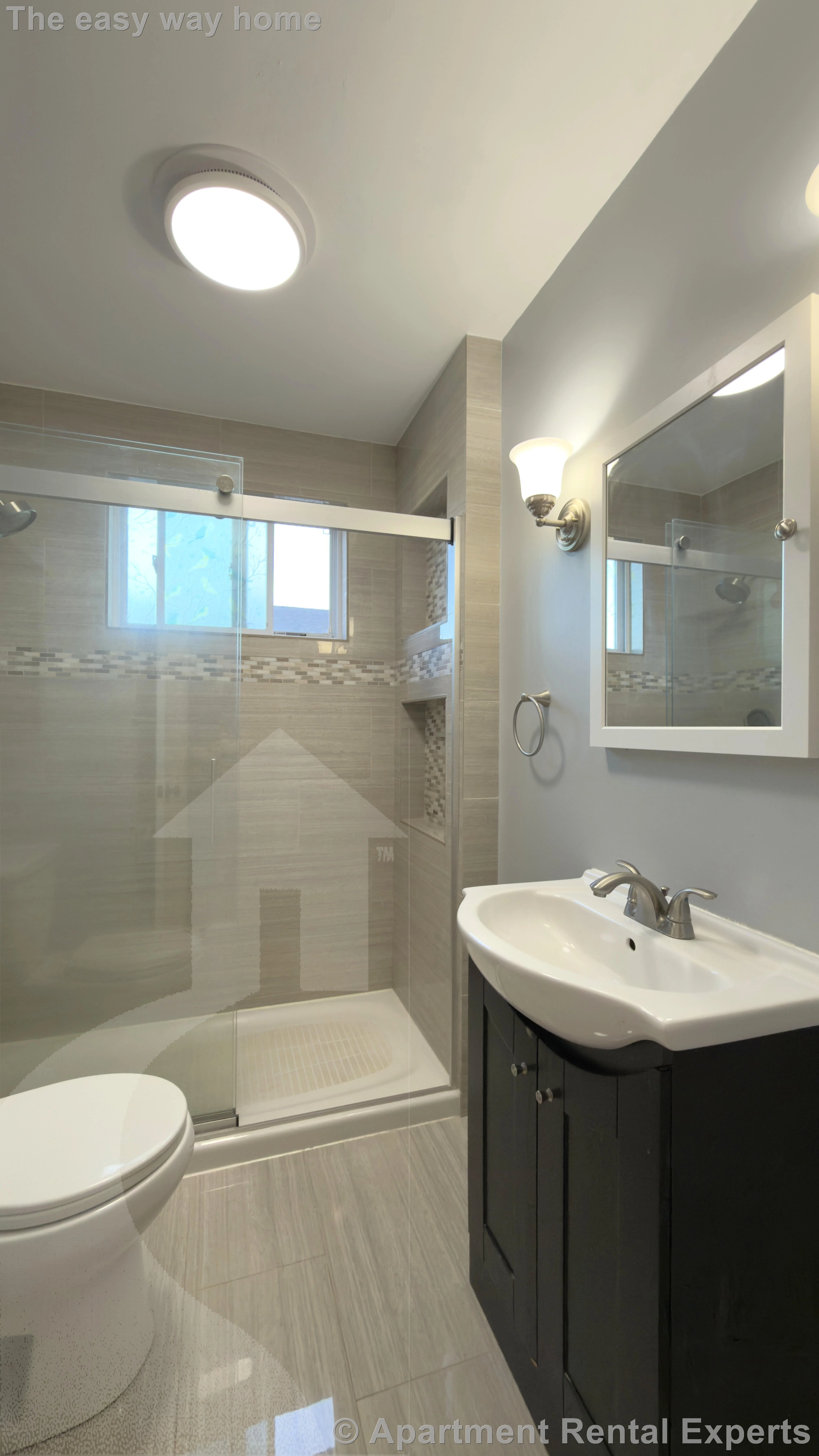 62-64 Billings Ave, Tufts