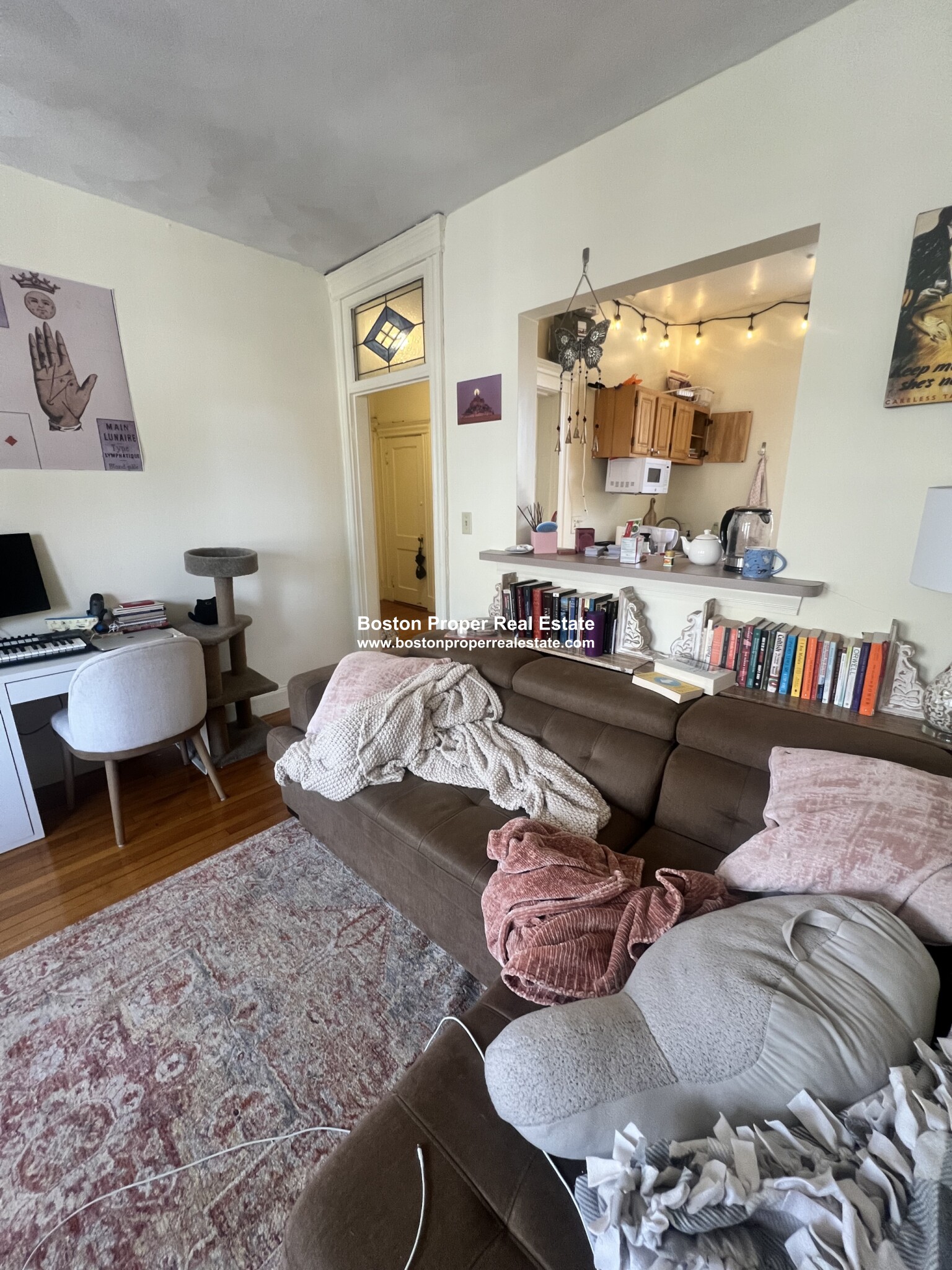 124 Peterborough St, Fenway