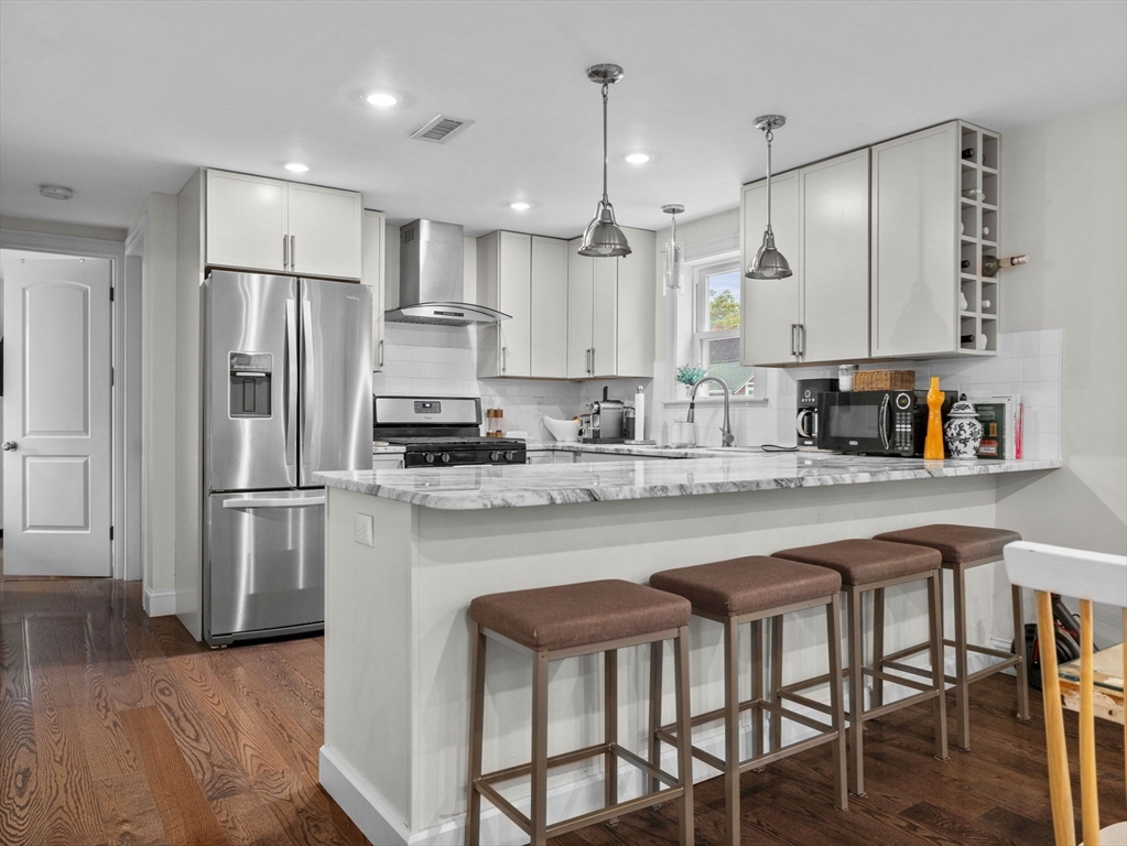 22 Otis St, Somerville