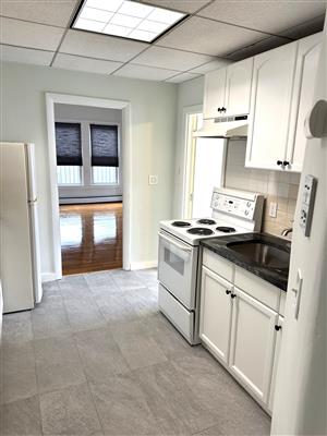 58 Walden St, Neighborhood Nine