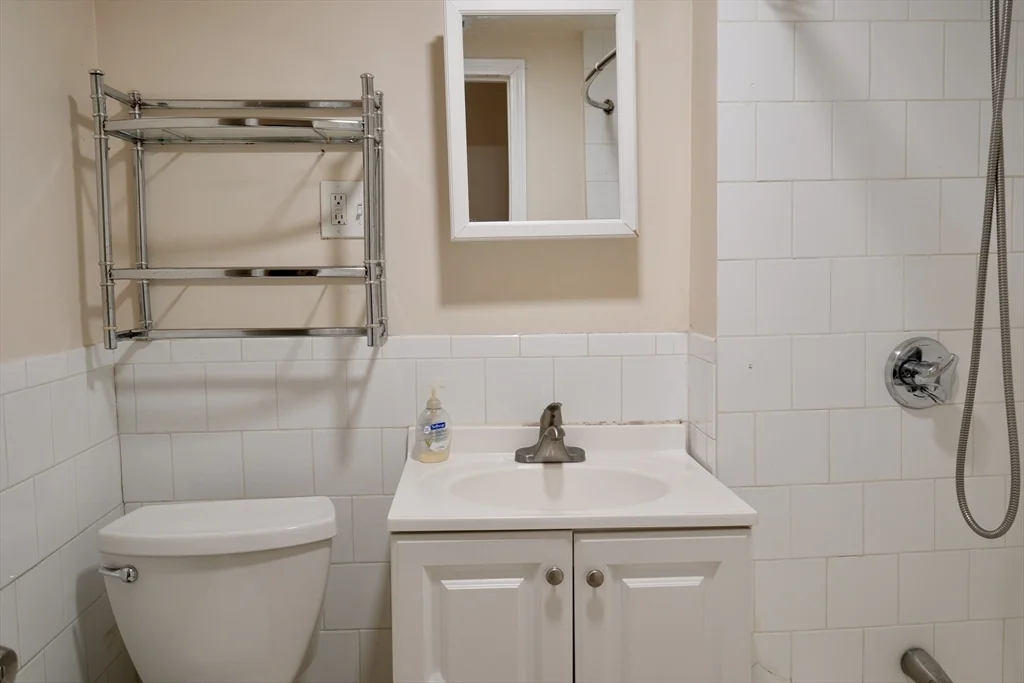 333 Centre, Jamaica Plain