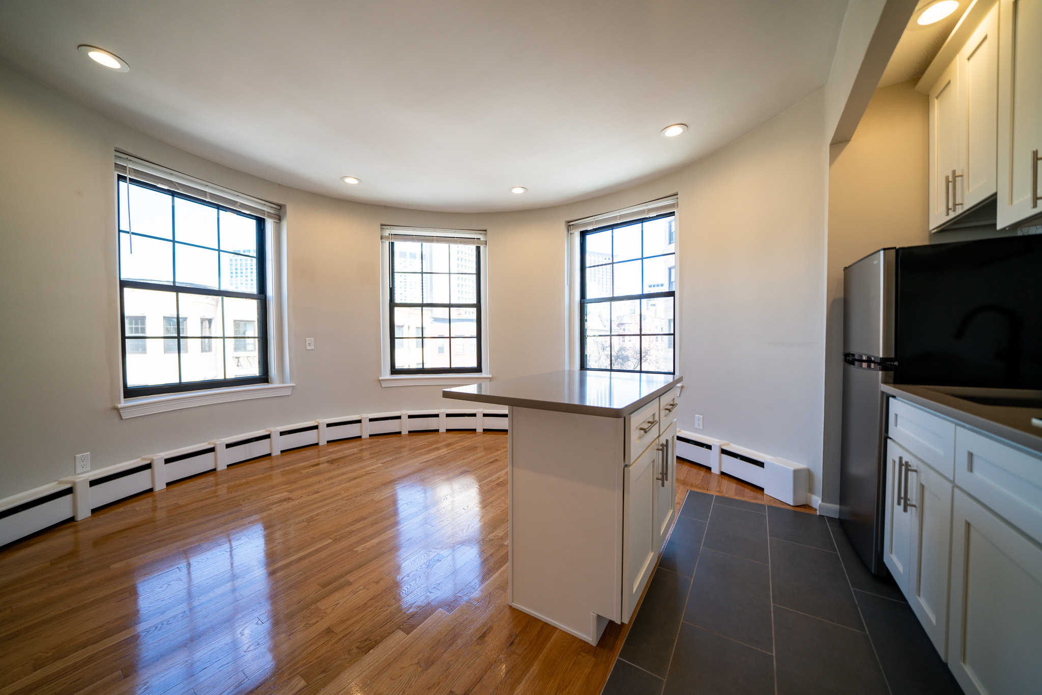 158 Saint Botolph St, Back Bay