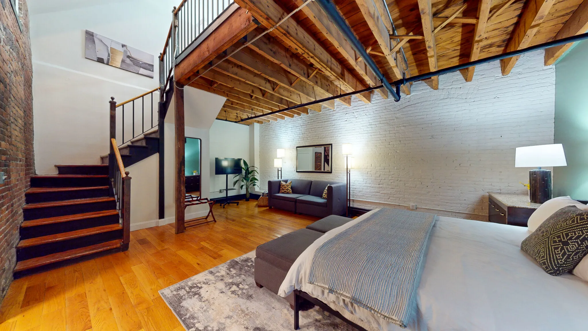 19 Stanhope St, Back Bay