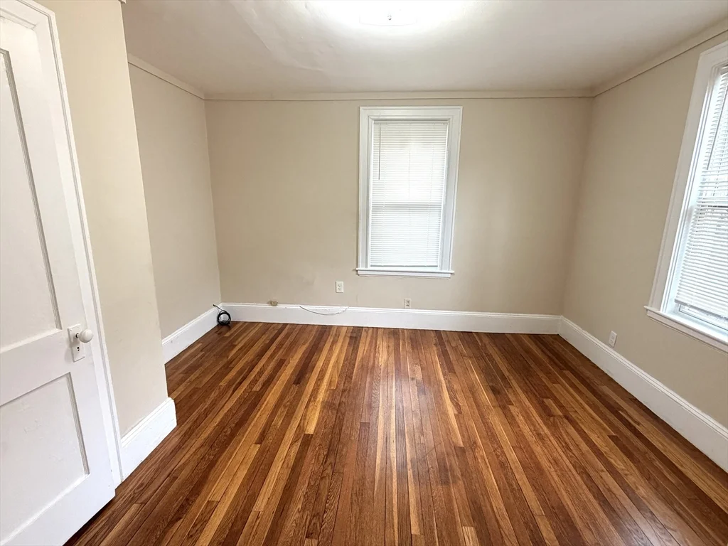 182 Princeton Ave, Waltham