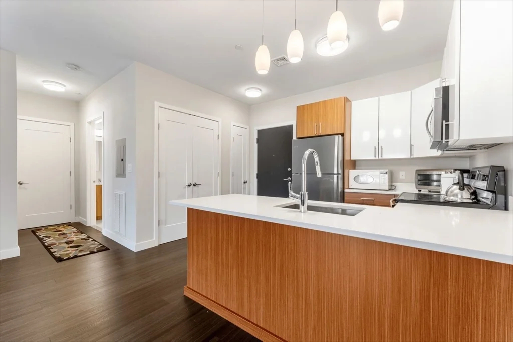 999 Hancock St, Quincy Center