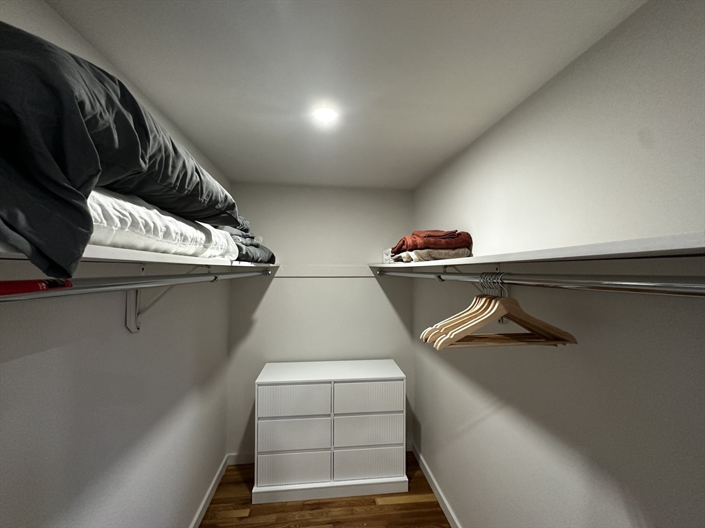 670 Massachussetts Ave, South End