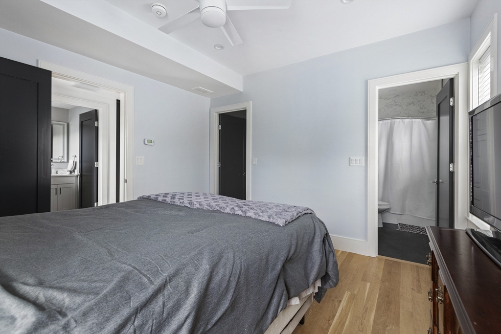 10 Hallet, Dorchester