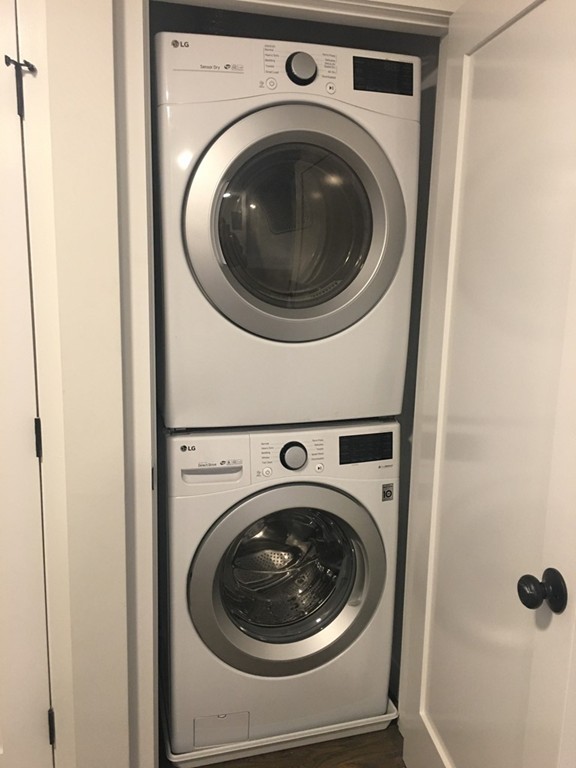 47 Clement Ave, West Roxbury