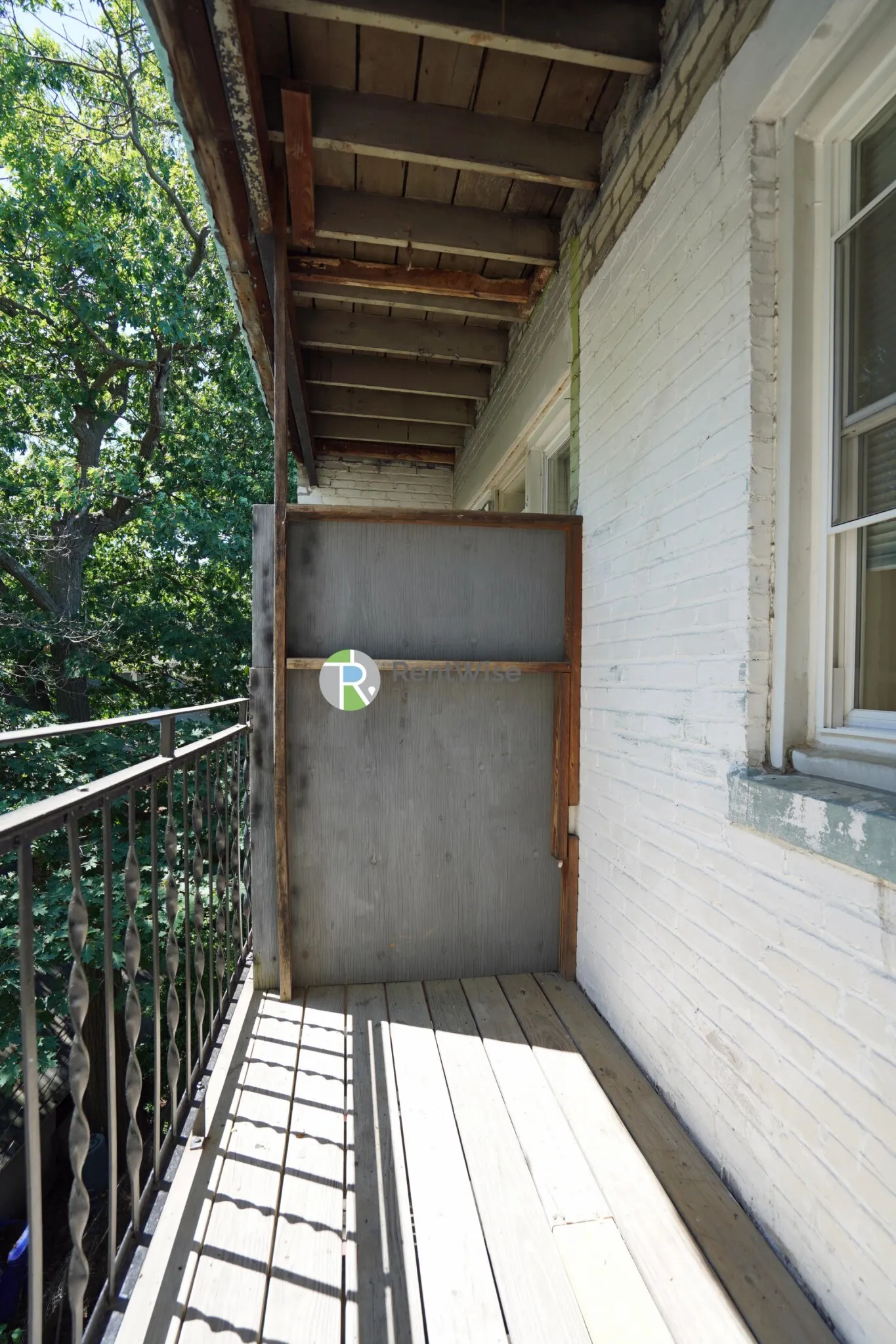 123 Sutherland Rd, Brighton