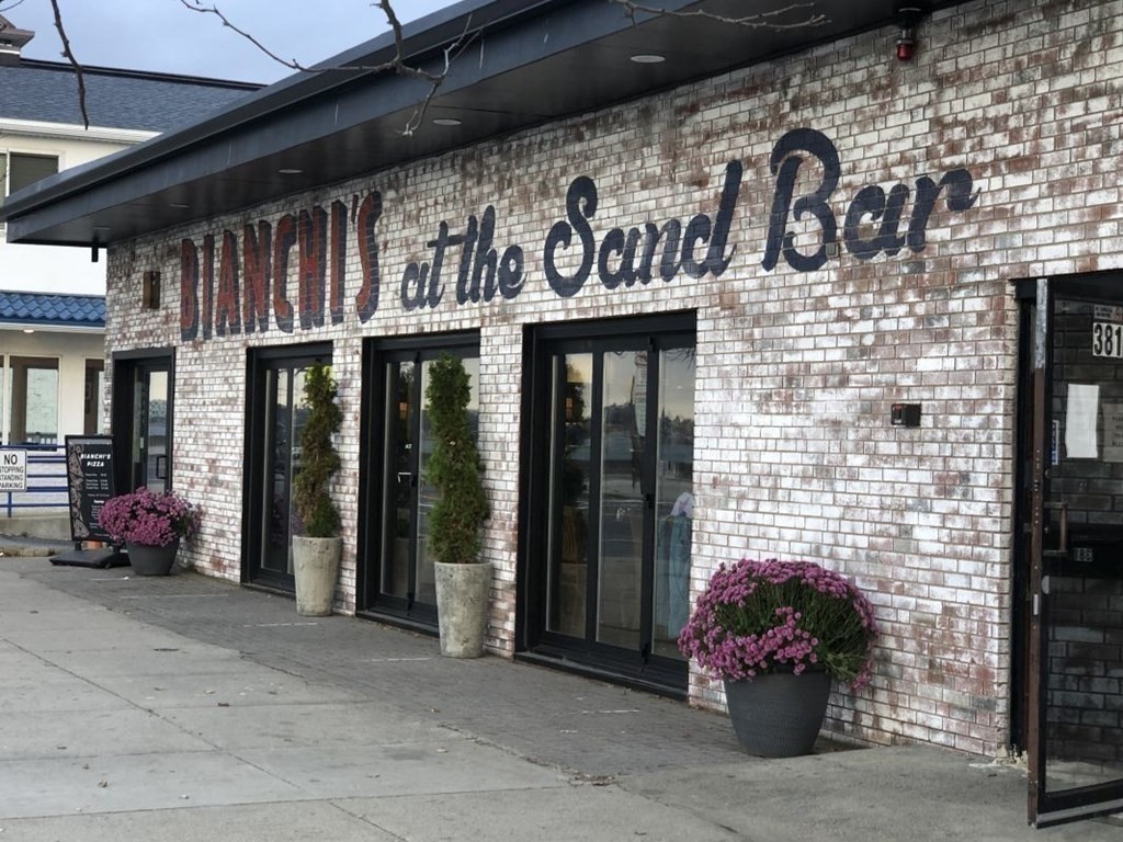 376 Ocean Ave, Revere Beach