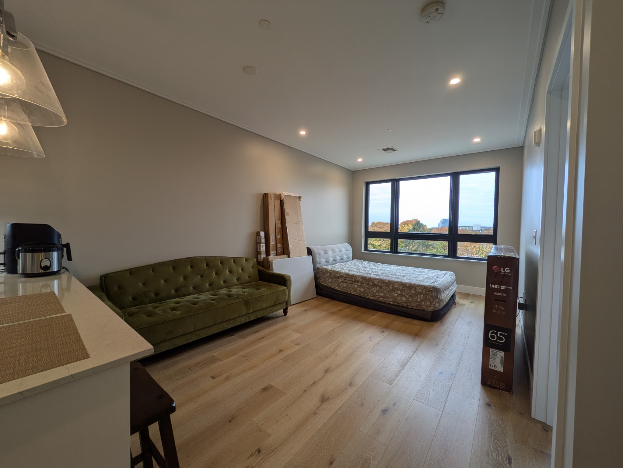 1 bed, 1 bath apartment for rent at 70 Leo M Birmingham Pkwy Unit 507, Brighton — photo 4 of 8