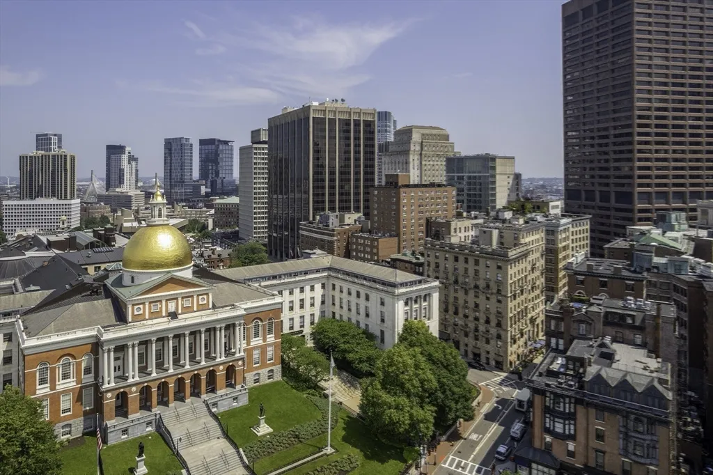 130 Bowdoin St, Beacon Hill