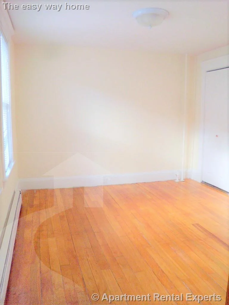 40 Linden Ave, Porter Square