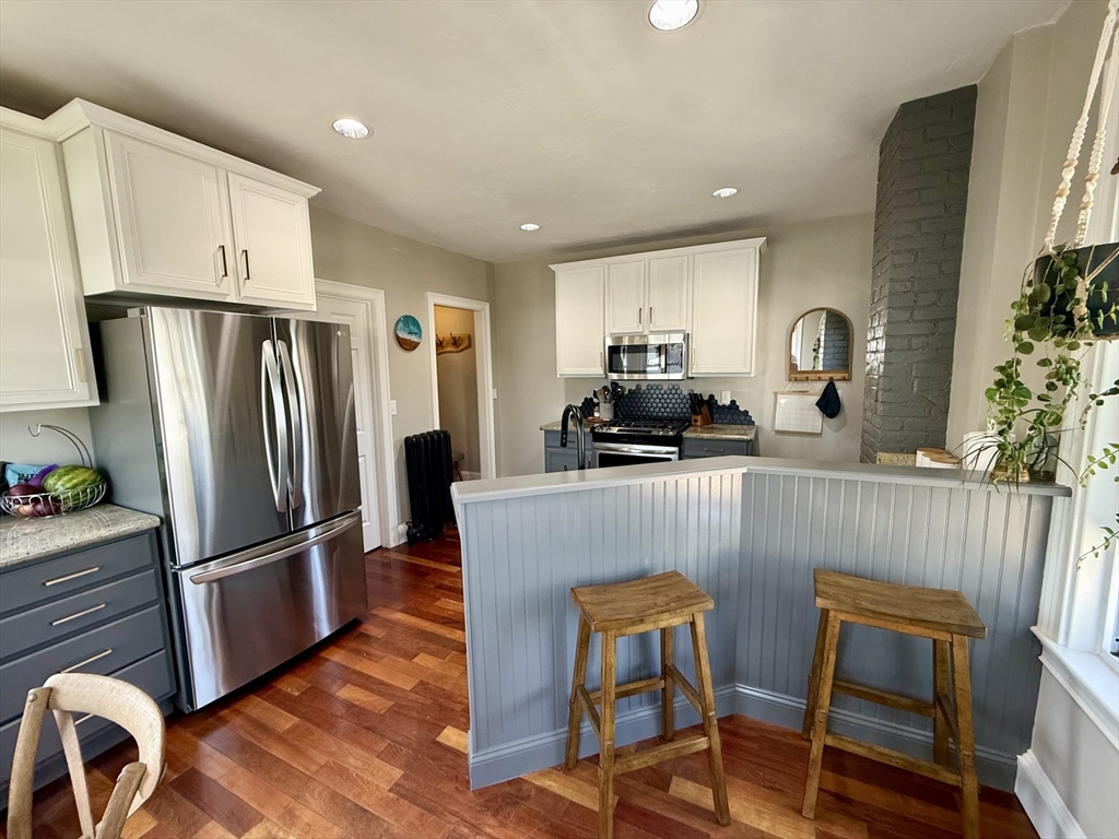 123 Court St, Downtown