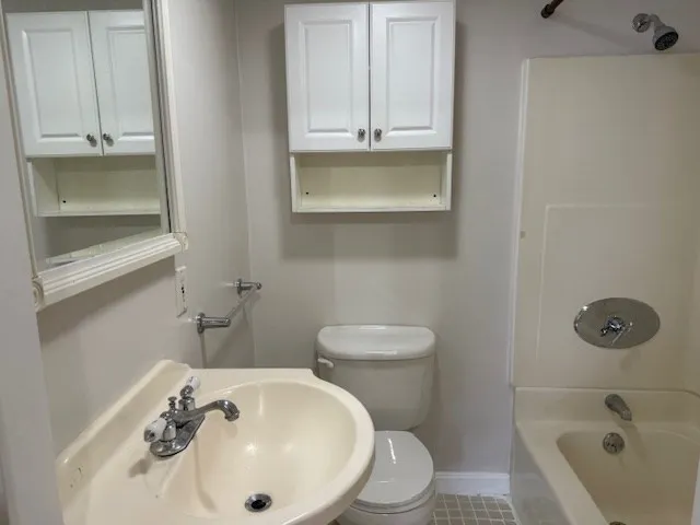 15 Adams St, Watertown